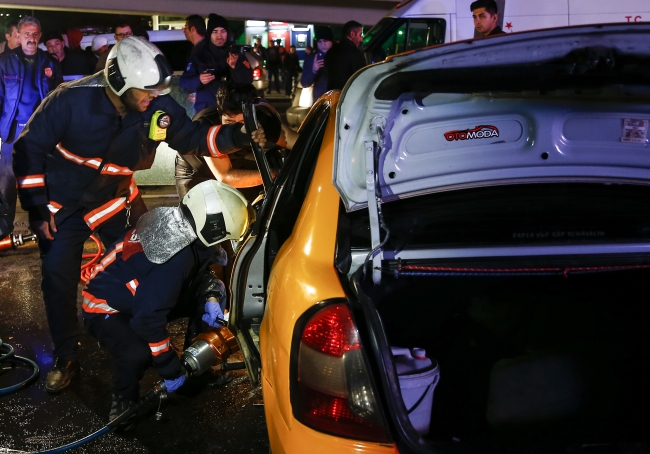 Ankara'da trafik kazası: 3 yaralı